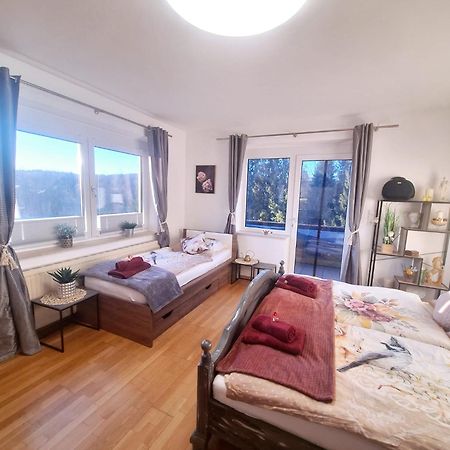 Homew4 - Rosen Apartment Hoheneich Buitenkant foto